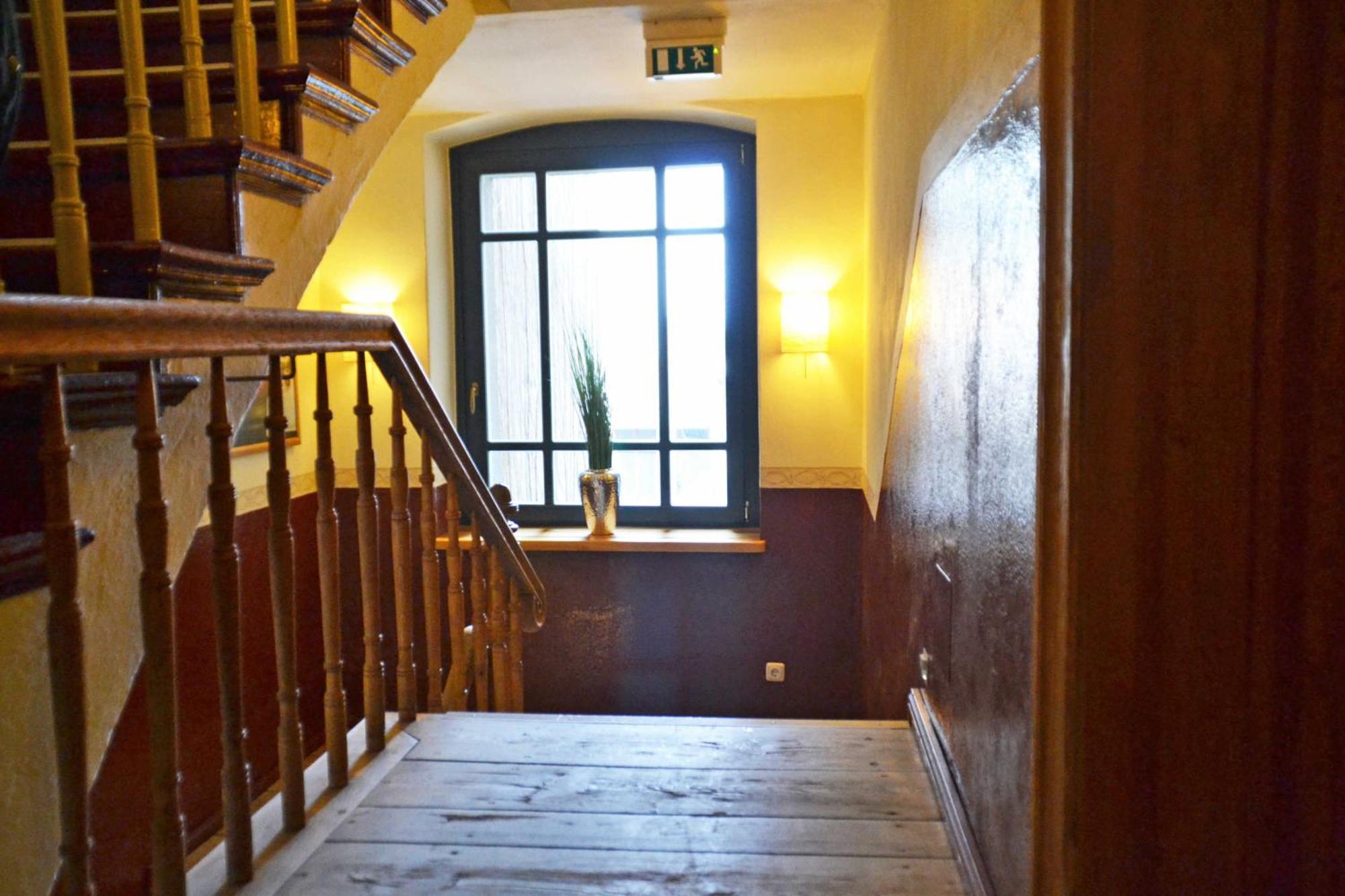 Hermann Hotel Bar 古本 外观 照片